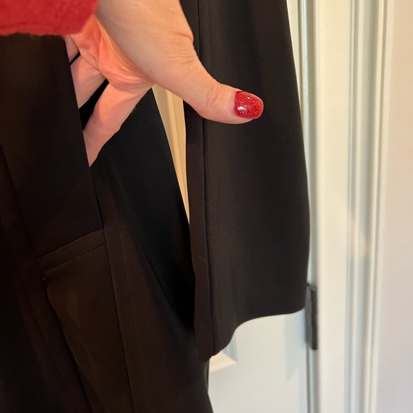 London fog hooded rain jacket in black. Small petite. - Picture 3 of 11